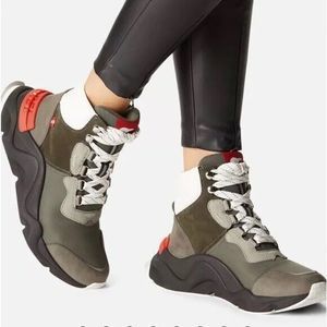 New SOREL WOMAN’S KINETIC RNEGD CONQUEST size 6